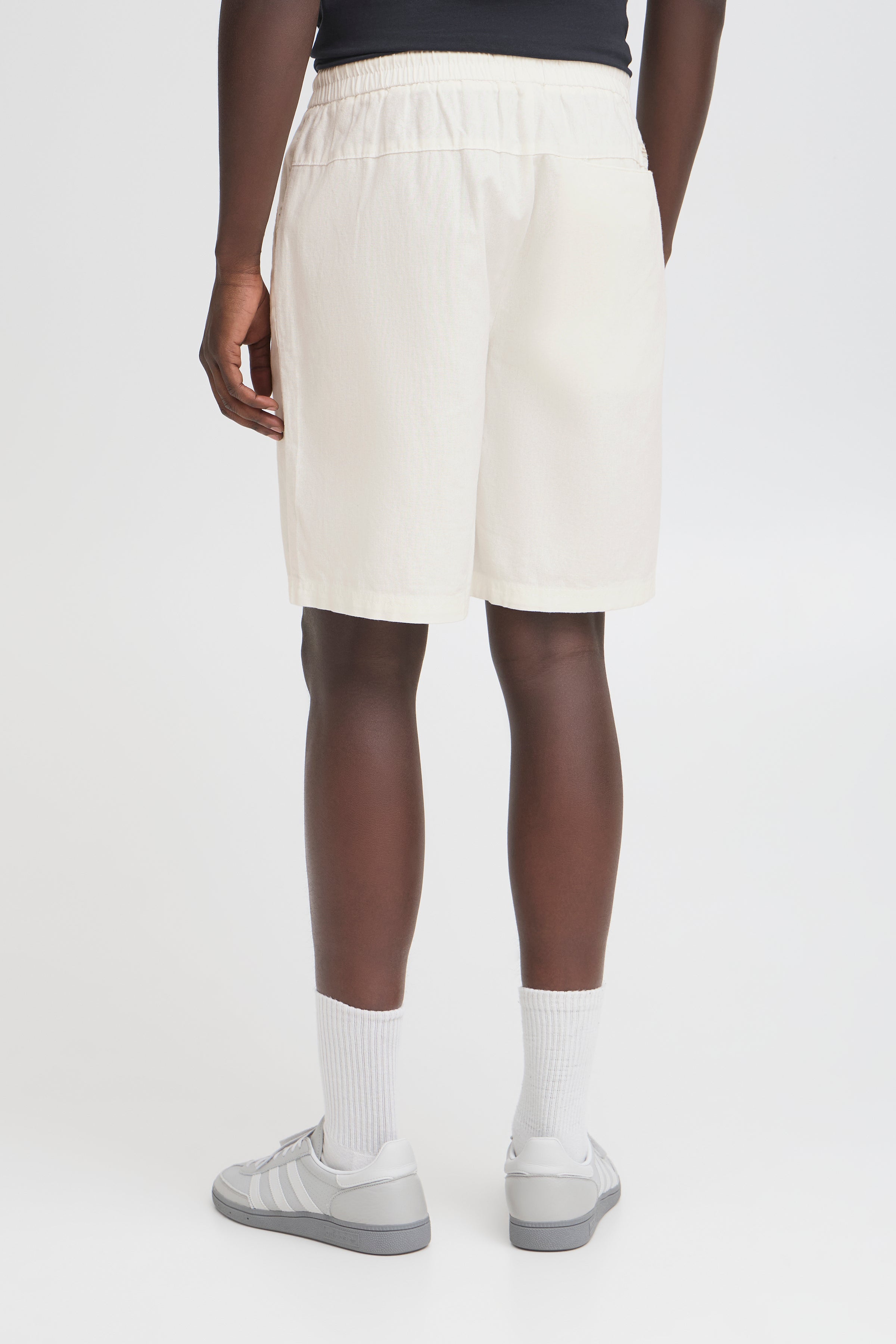 Blend BHBAY Linen Shorts – Ανδρικό Λινό Σορτς – Snow White (πίσω)